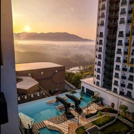 Mesahill Nilai 2 Room Condo - Fast Wifi, Amazing Pool & Tv Extérieur photo